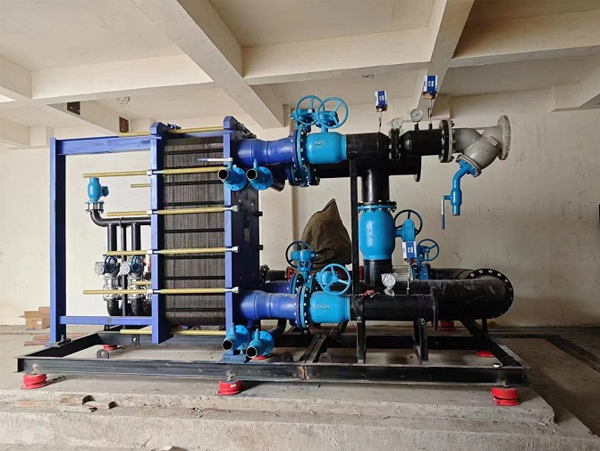 高效智能板式换热机组